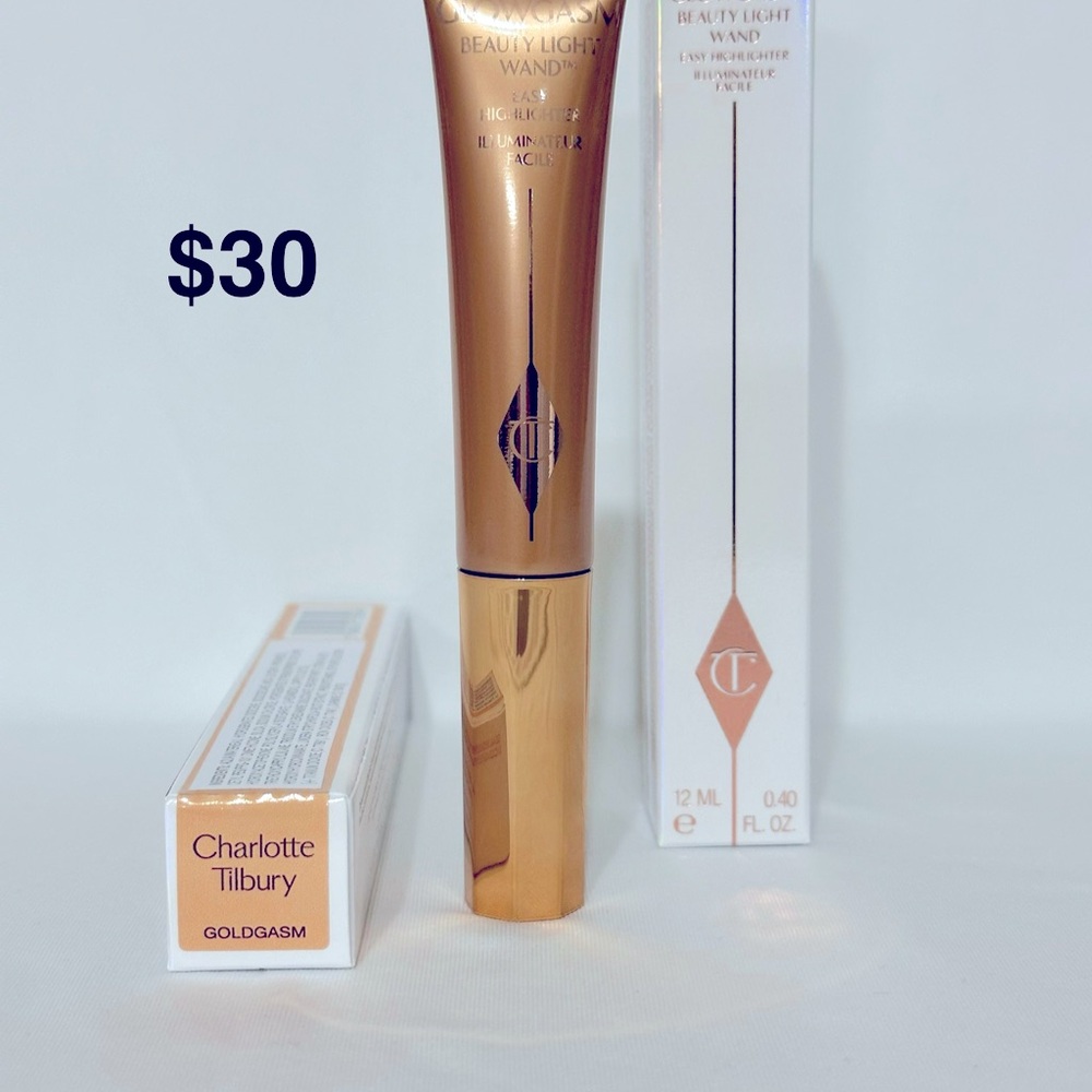 Charlotte Tilbury Beauty Light Wand in Goldgasm